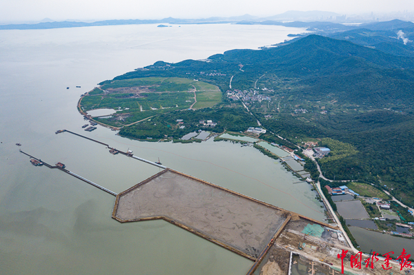 国内在建最长湖底隧道—苏锡常南部高速太湖隧道南泉段第一仓顺利