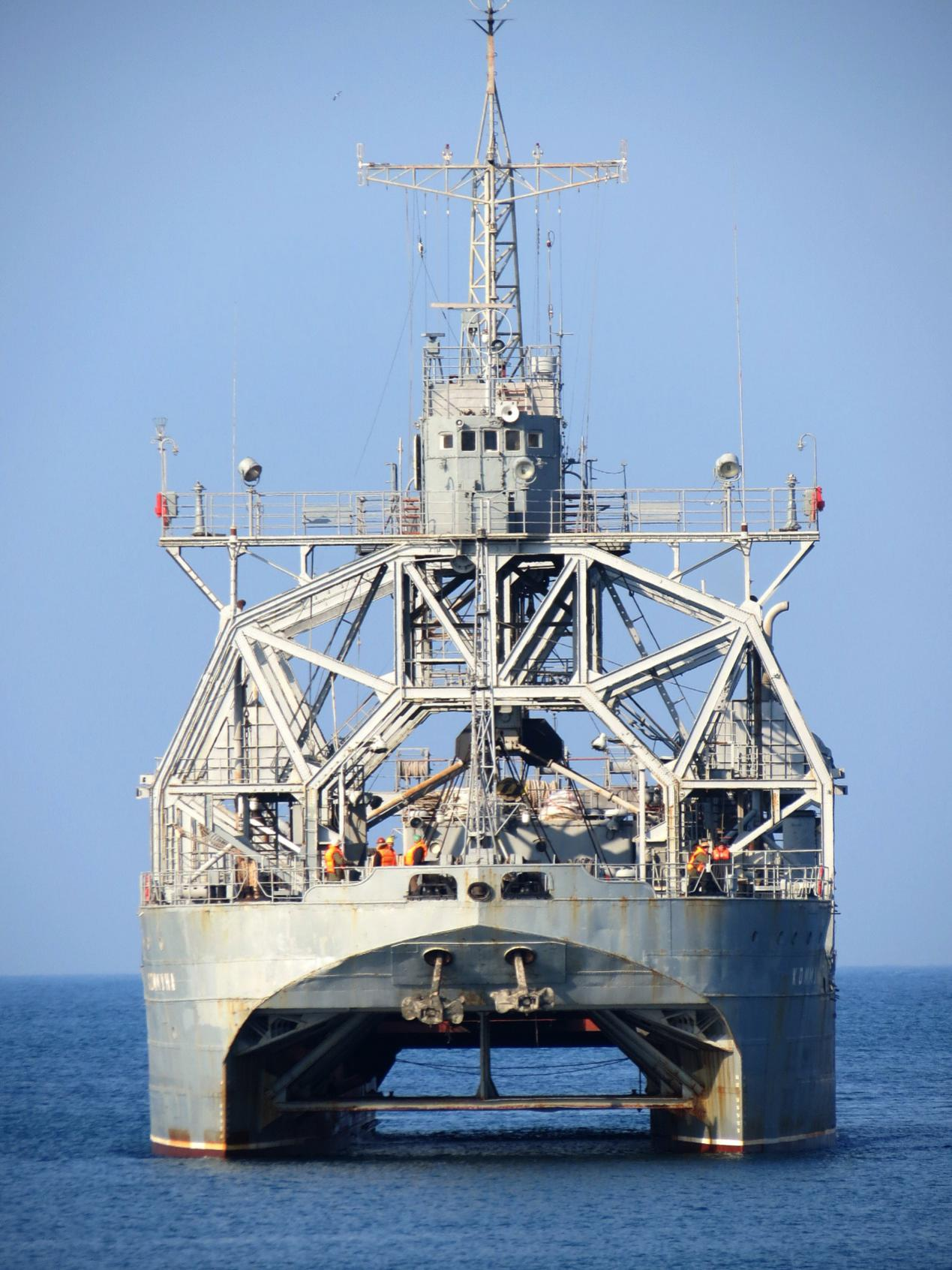 现役时间最长的海军舰船“公社”号——中国水运网