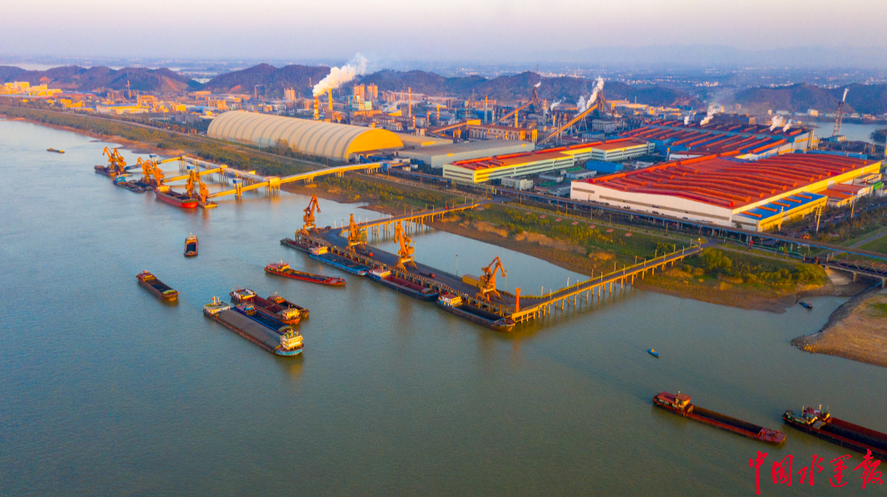 九江港口航运部门全力保障水路运输安全有序