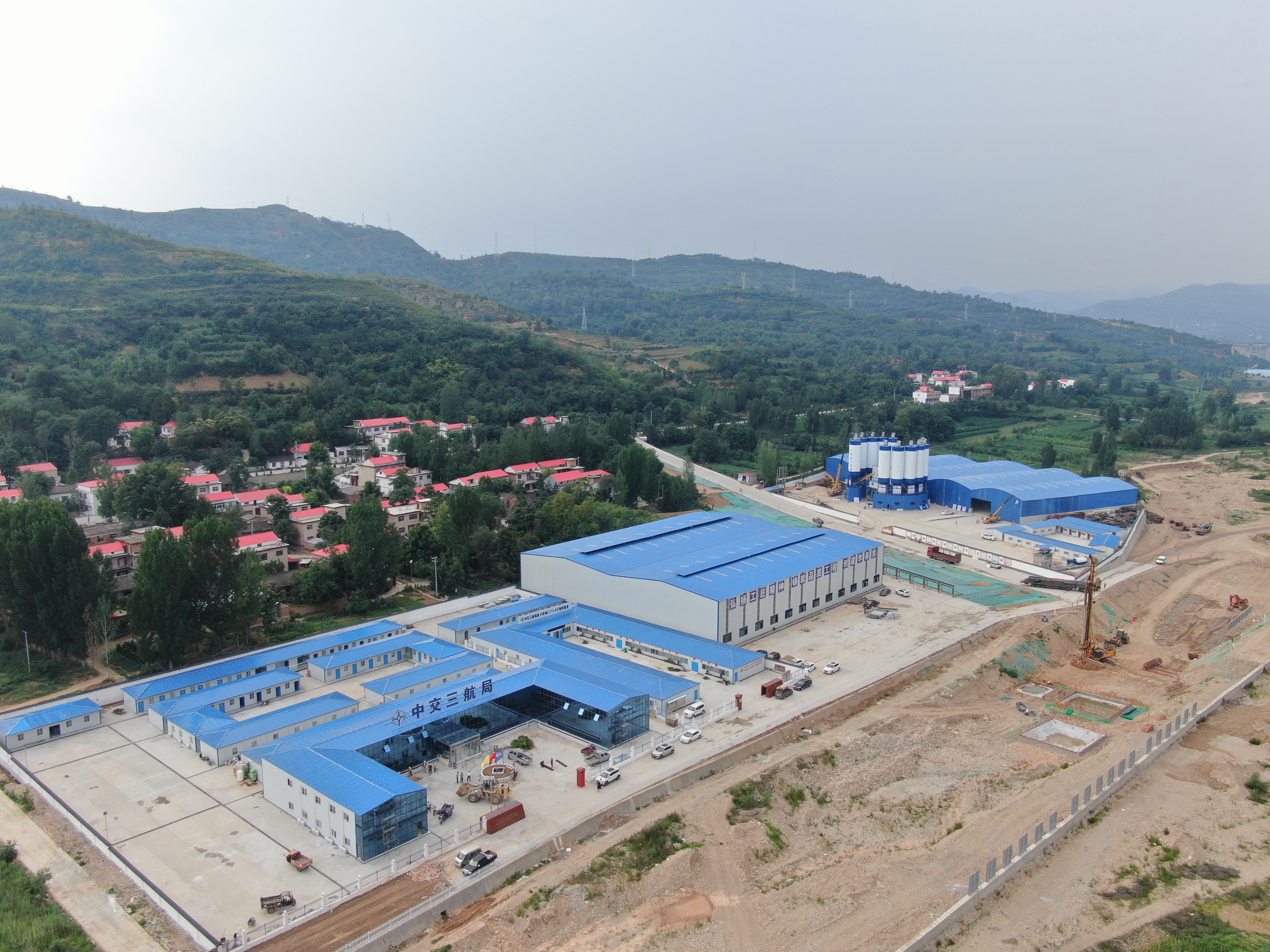 栾卢项目部临建工作基本完成(作者 孙卫星).jpg