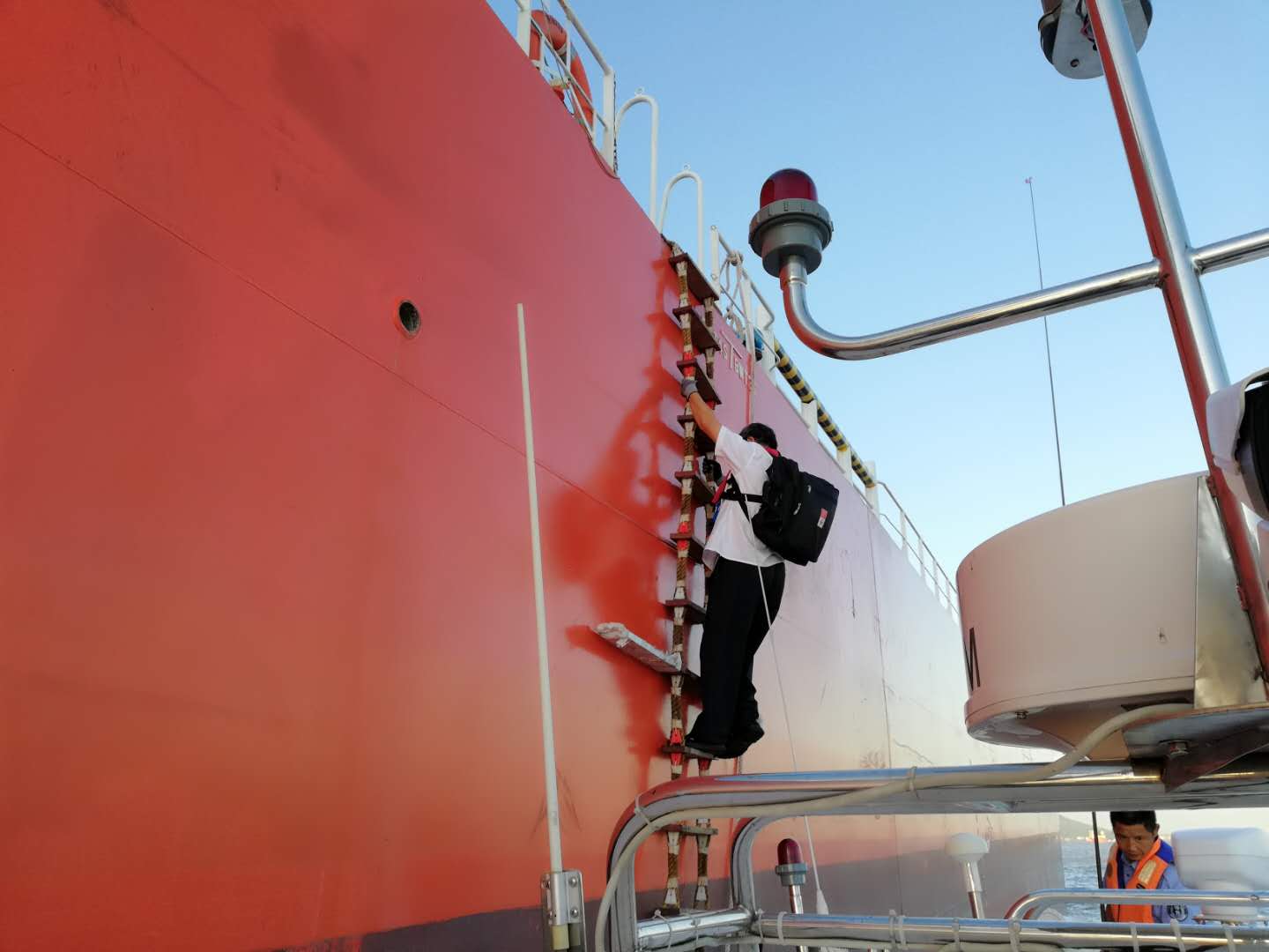 南京引航人在中秋坚守中彰显初心使命