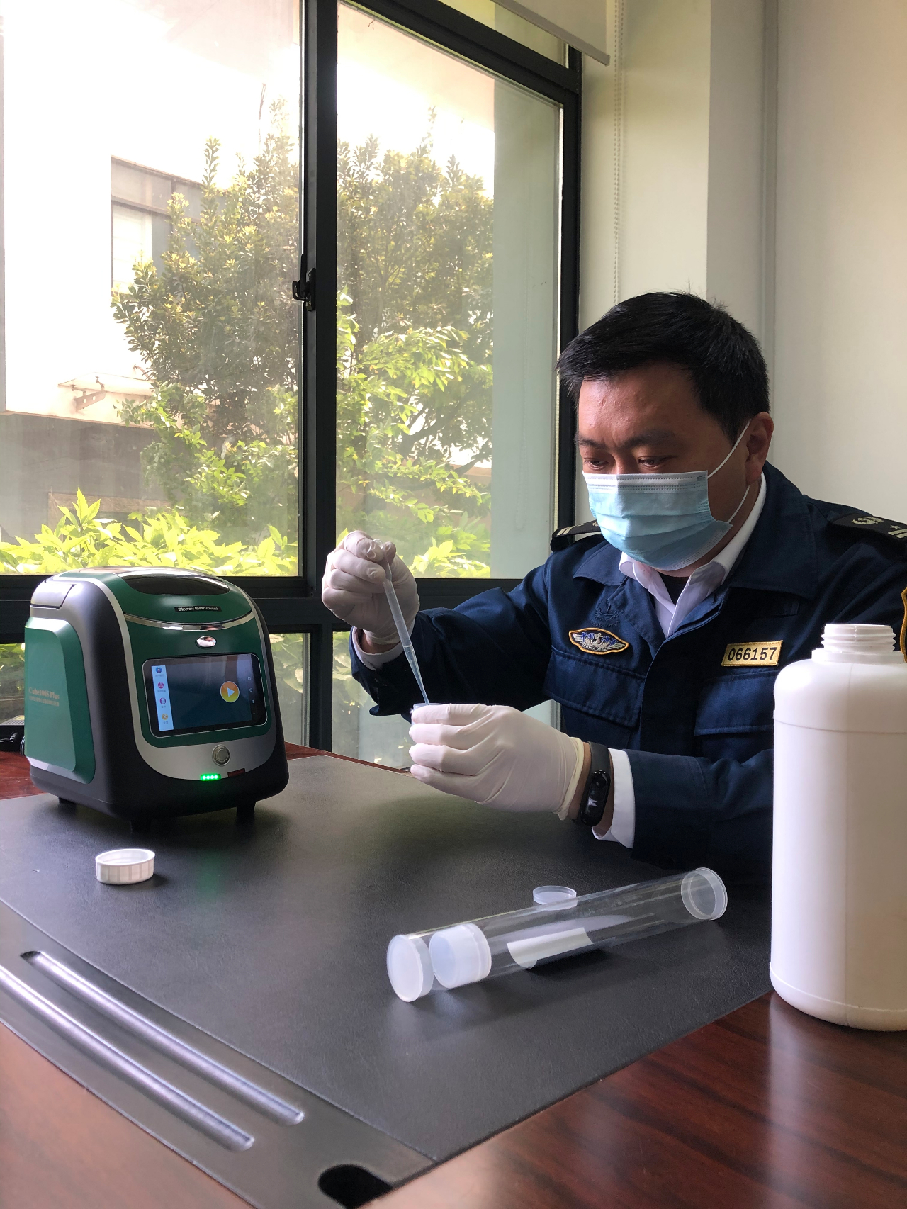 常州海事局对辖区所有海事执法艇进行燃油质量抽检