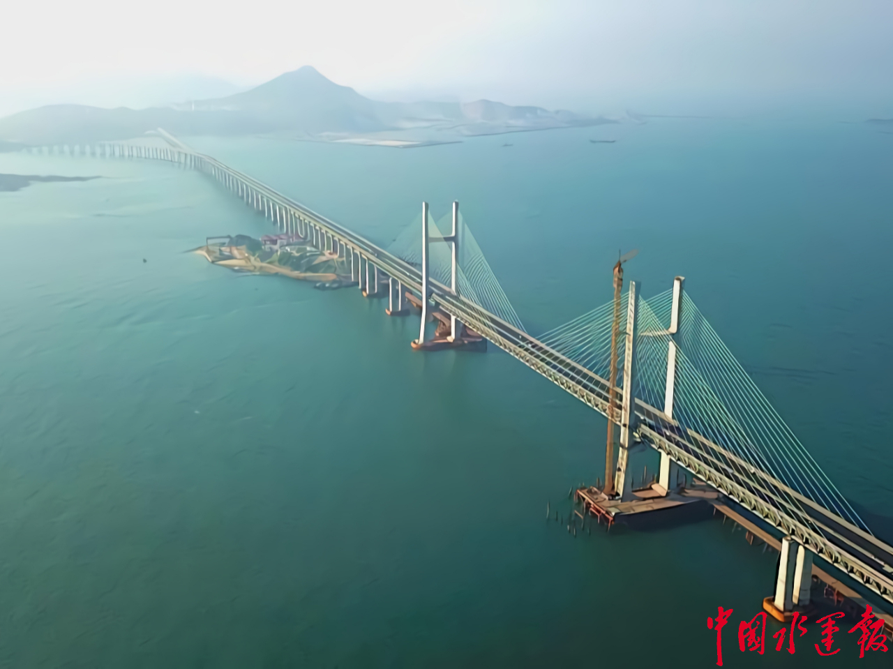 禁区起飞虹平潭海事多举措保障福平铁路正式运行