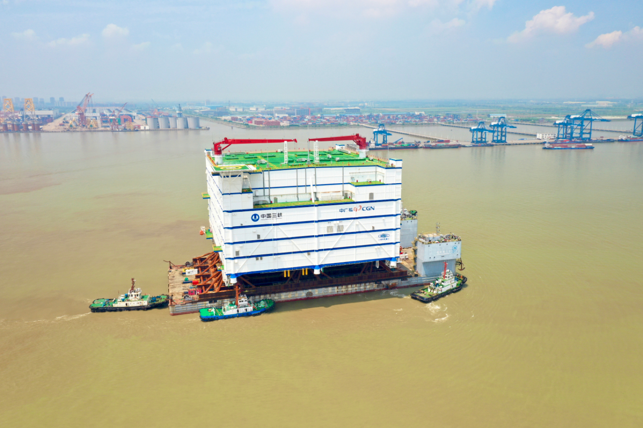 世界最大,亚洲首座海上换流站在江苏南通正式开启江海"大腾挪"