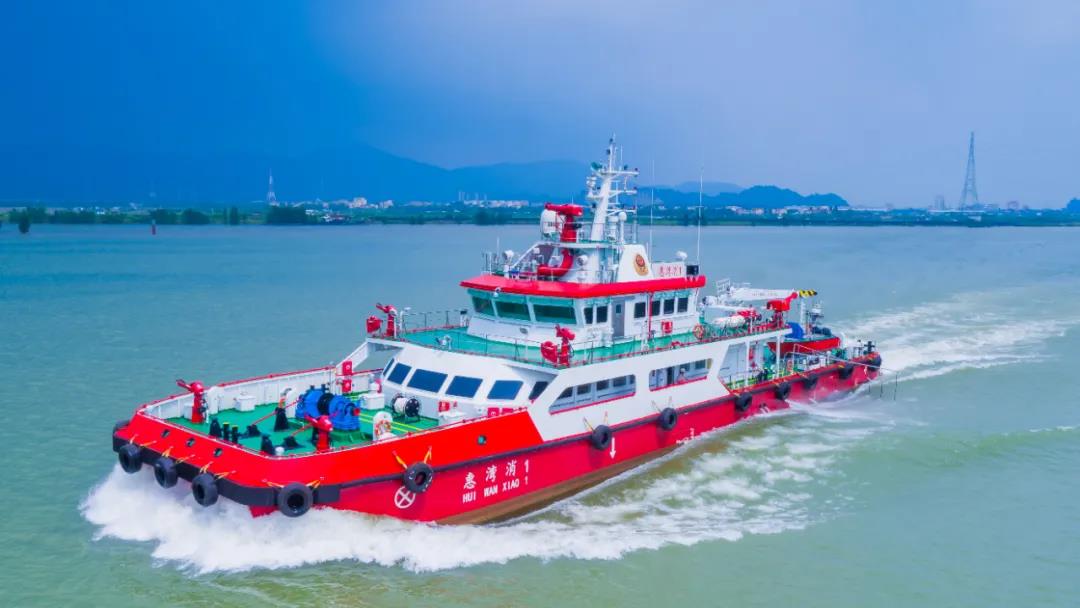 守护粤港澳大湾区丨67江龙承建惠州市首艘消防船——"惠湾消1号"