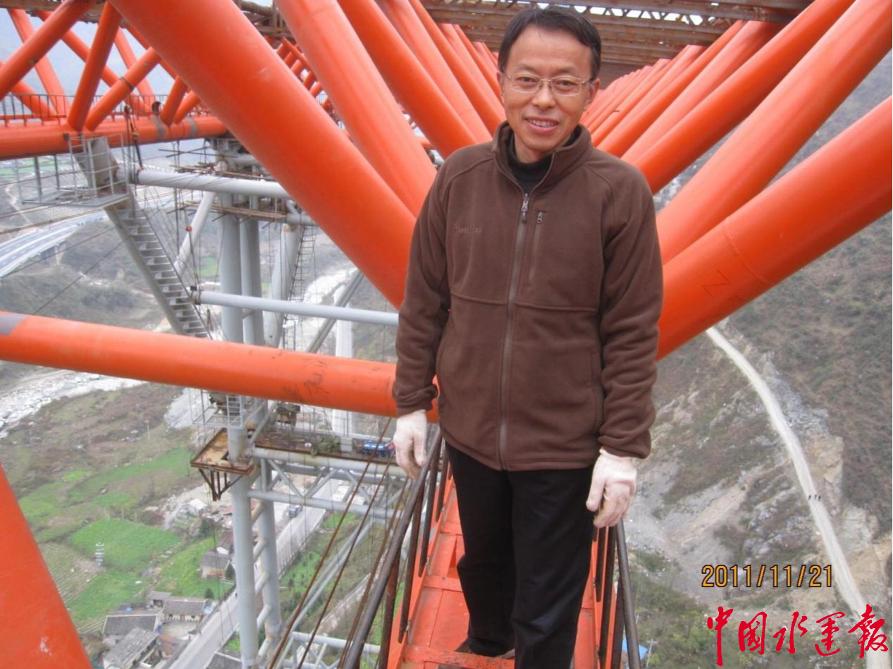 我们交通人桥梁工程技术人员毫厘控尺度02匠心铸品质