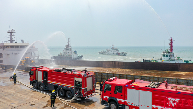 日照开展陆海空天无脚本无预演新型海上实战演练