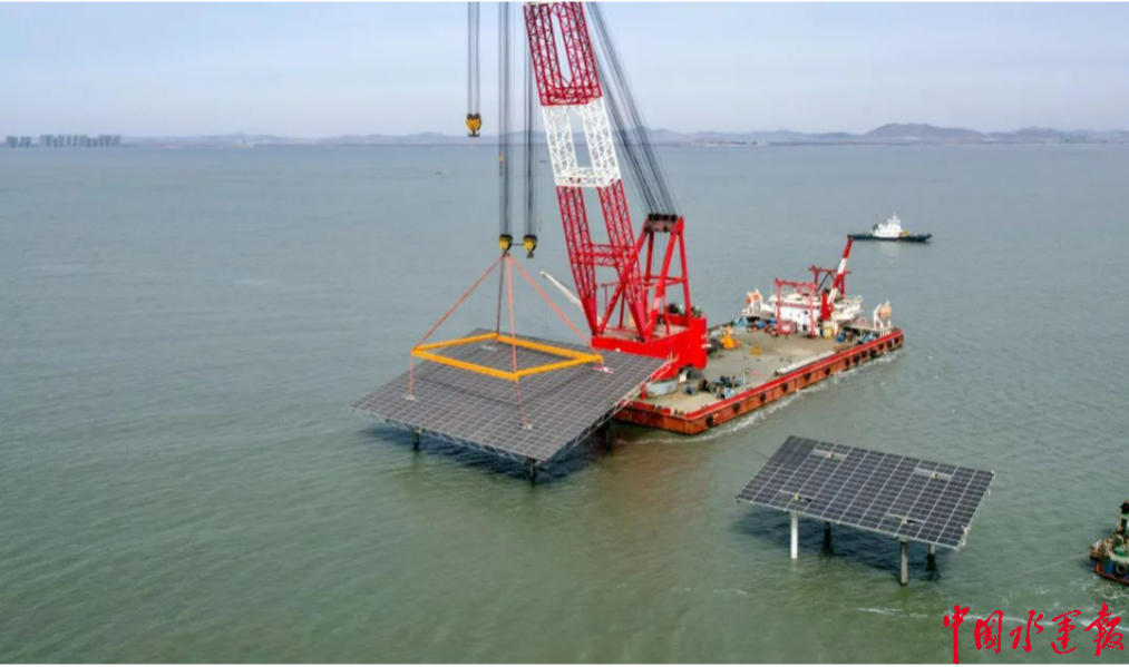 天津港港航工程公司顺利完成全国首个外海海域桩基固定式光伏实证项目