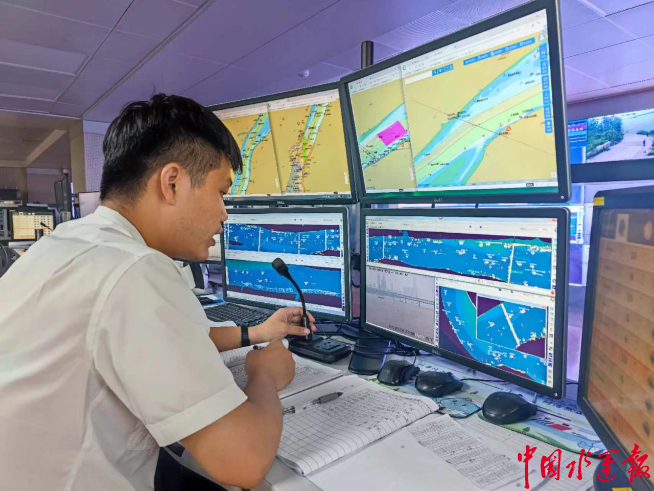 提前完成上线224艘客船,253艘渡船100%安检,组织风险研判,提前将界牌