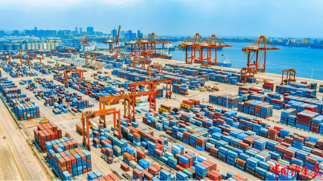 山东港口日照港实现铁路35吨宽体箱海铁联运一箱制新突破