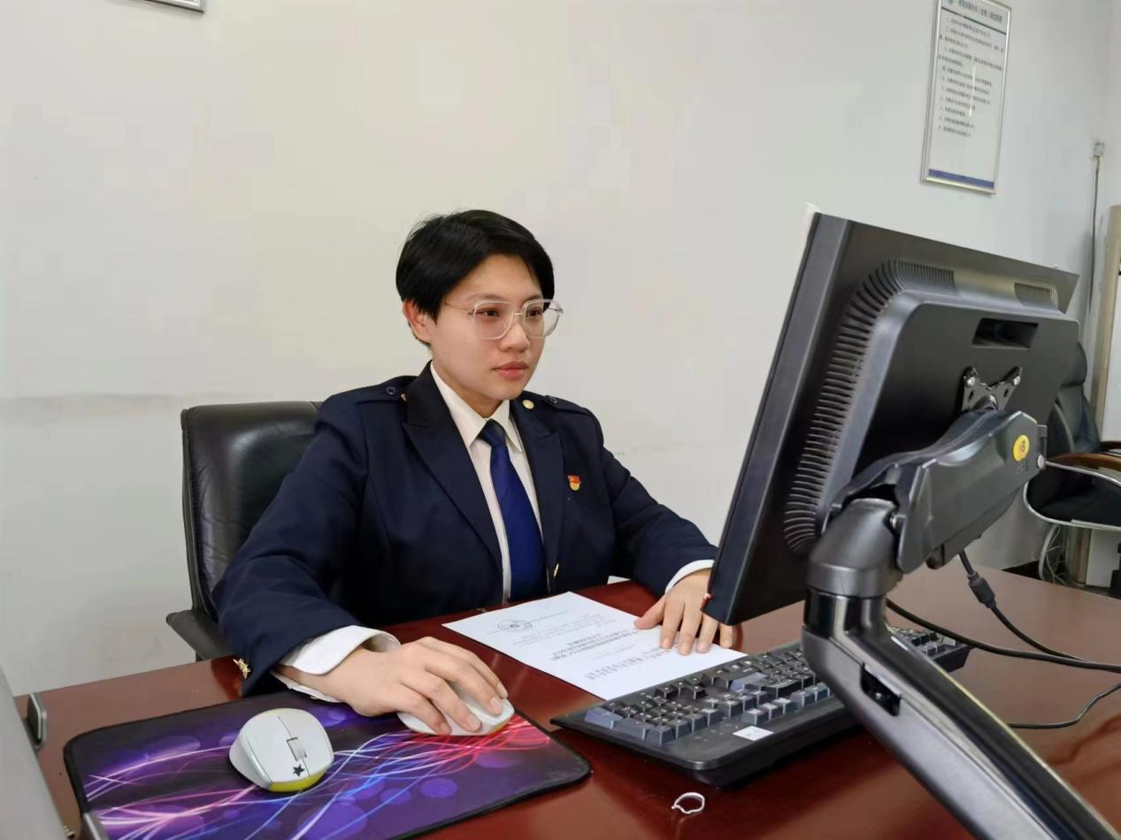 征程奋斗绽芳华巾帼筑梦书华章广州通信中心2023年度三八红旗手风采