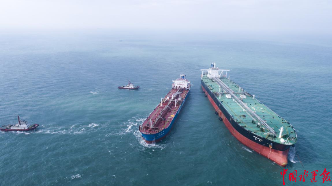 40年接卸8亿吨看宁波舟山港一支船队如何跨界中转原油
