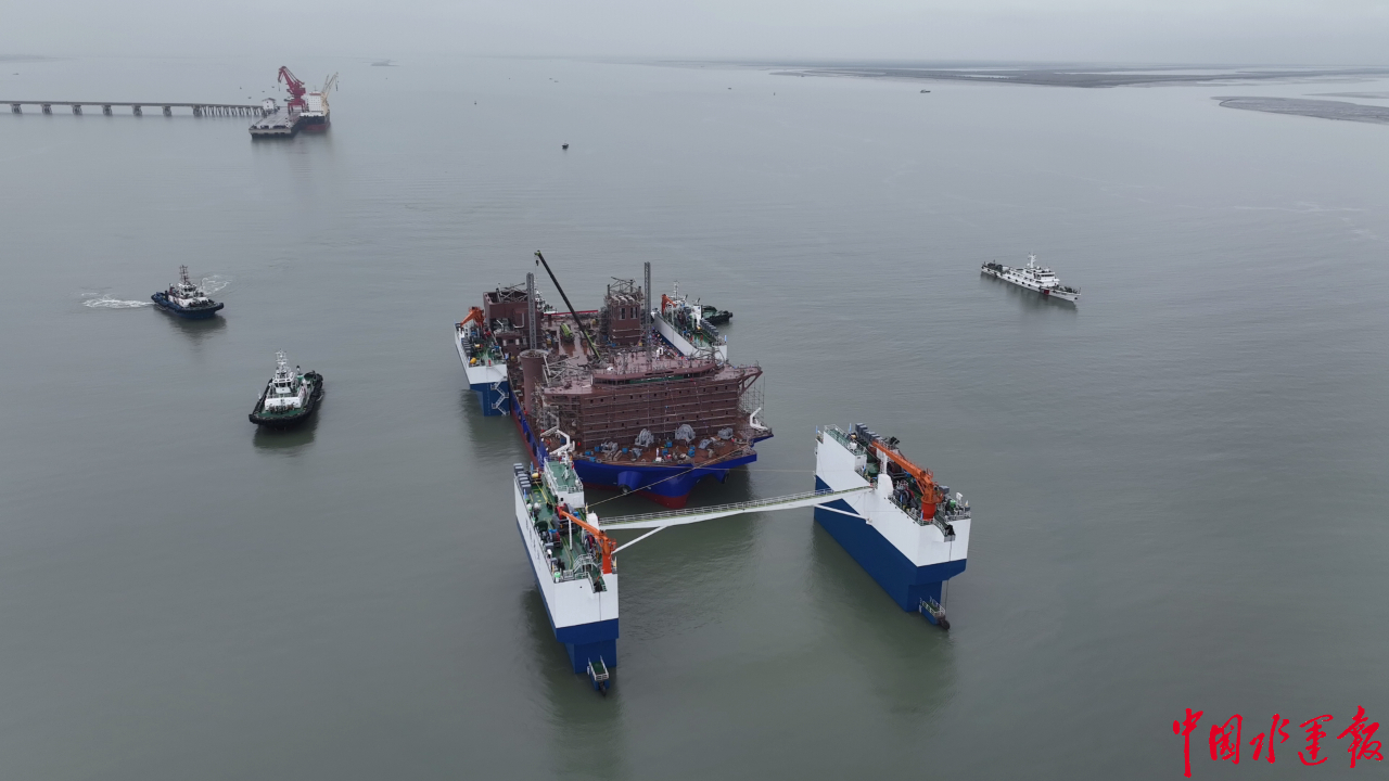 维护 国内首艘搭载智能船舶系统风电安装平台顺利下水--中国水运网