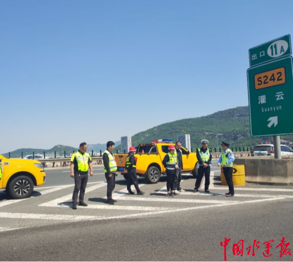 江苏交通执法:持续加强高速公路施工作业路段交通安全风险管控