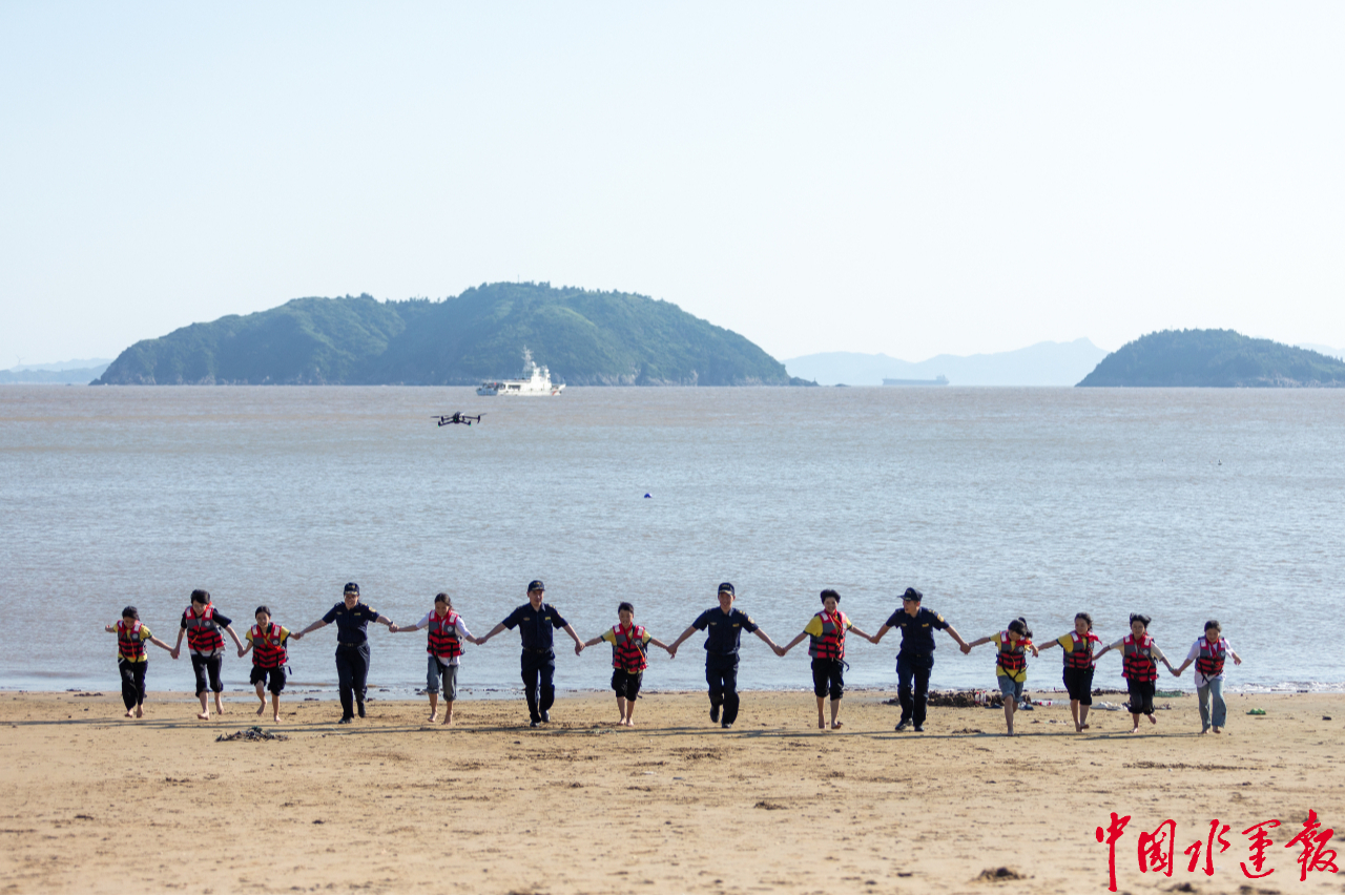 "海上飞地教室"成立 台州海事开展"山里孩子看大海"系列公益活动