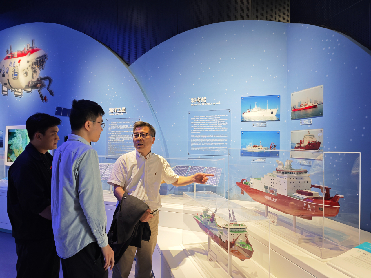 青岛分社组织团员青年开展科技活动