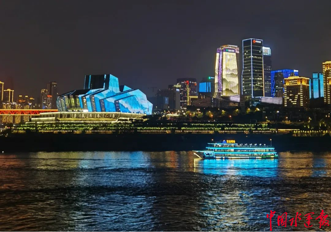 5月重庆"两江游"完成游客接待量32.4万人